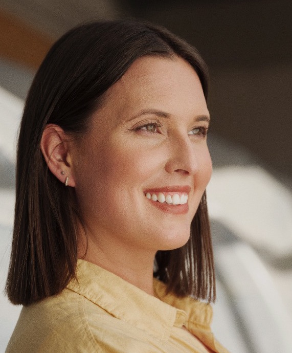 Renée Isabel Jung